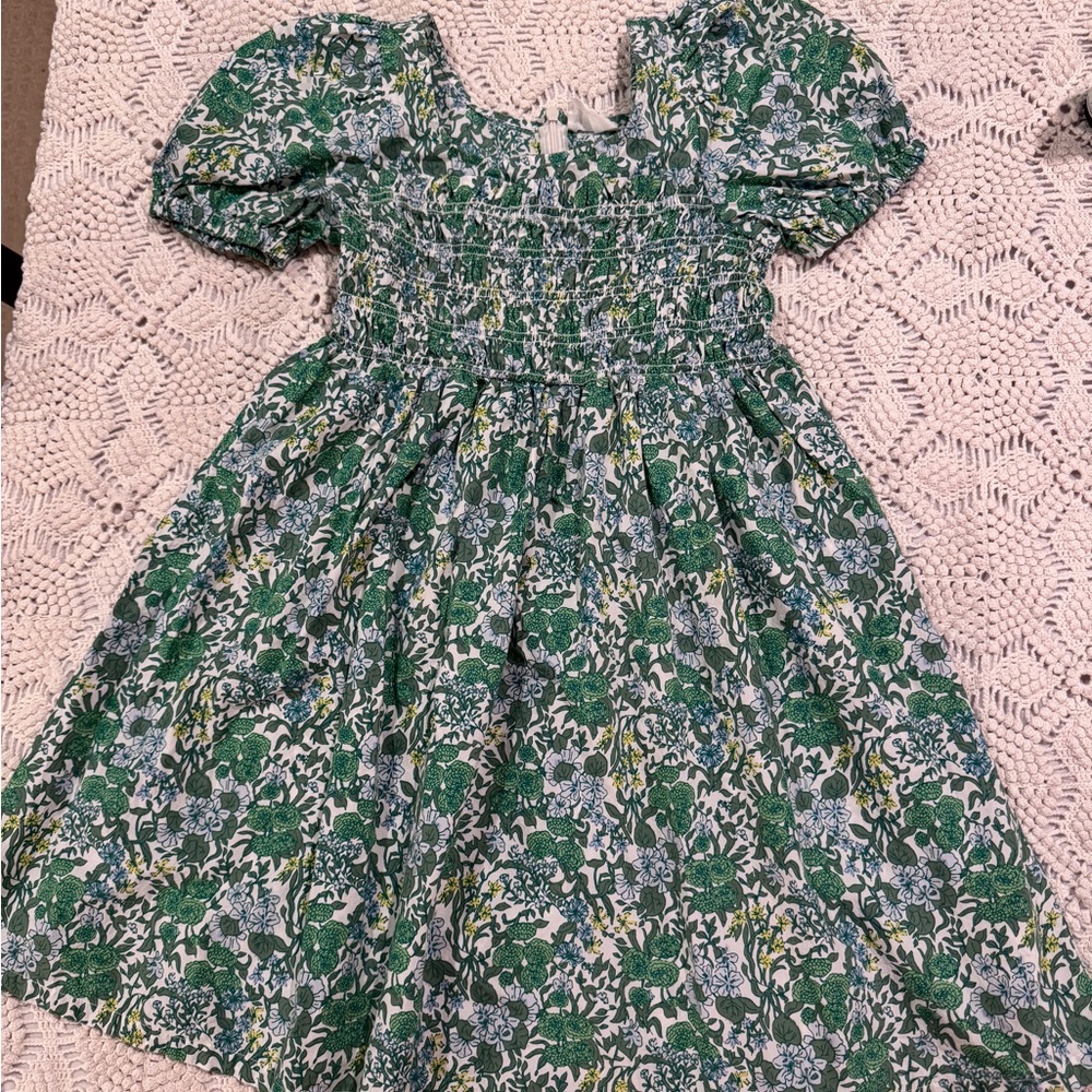 Crewcuts Floral Kids Dress in Green and White size 8, Brand new, washed once.
